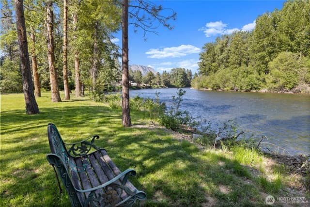 Property photo for 951 Mcdonald Road, Cle Elum photo 4