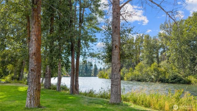 Property photo for 951 Mcdonald Road, Cle Elum photo 3