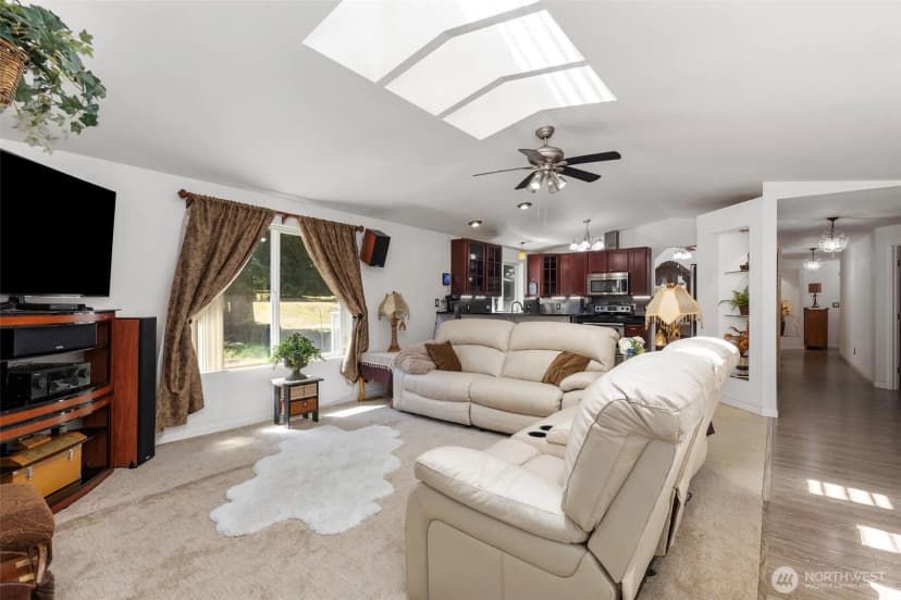 Property photo for 13482 Cedar Glen Lane Se, Olalla photo 4