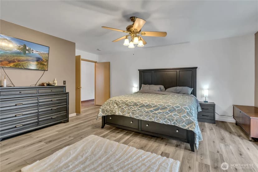 Property photo for 20922 112th Avenue E, Graham photo 18