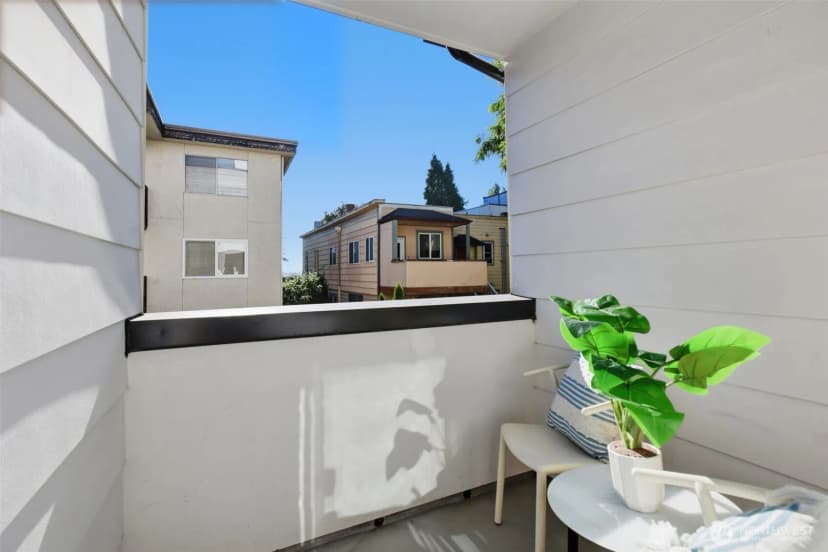 Property photo for 1530 13th Avenue S #d, Seattle photo 30