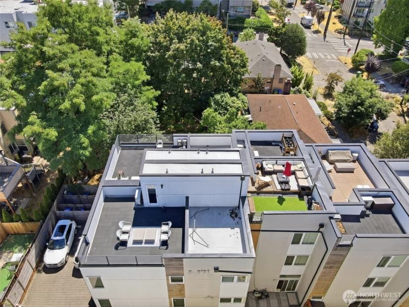 Property photo for 1530 13th Avenue S #d, Seattle photo 40