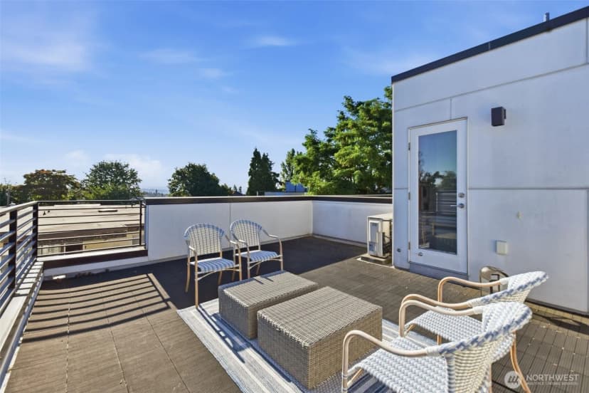 Property photo for 1530 13th Avenue S #d, Seattle photo 34