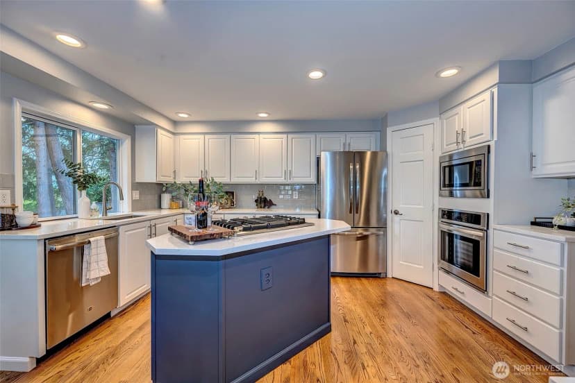 Property photo for 1832 231st Place Ne, Sammamish photo 6