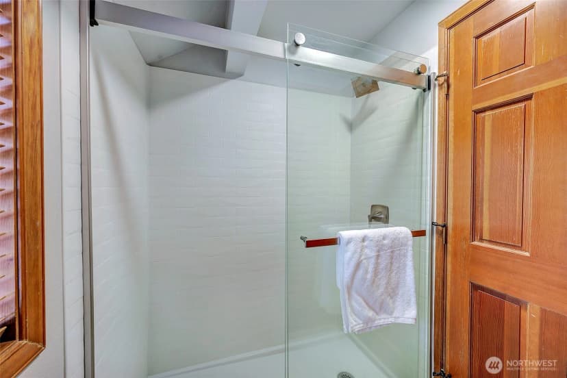 Property photo for 1832 231st Place Ne, Sammamish photo 23