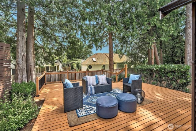 Property photo for 1832 231st Place Ne, Sammamish photo 4