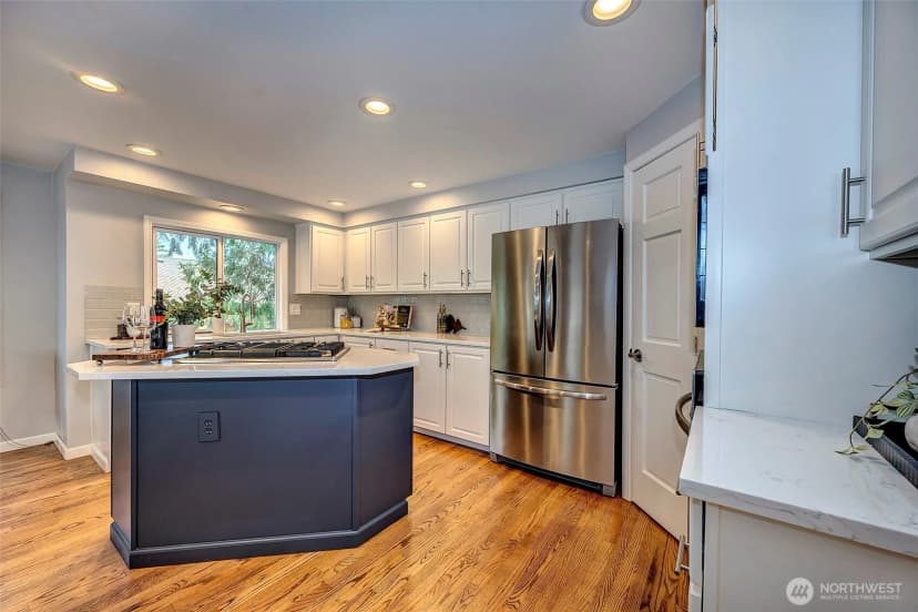 Property photo for 1832 231st Place Ne, Sammamish photo 7