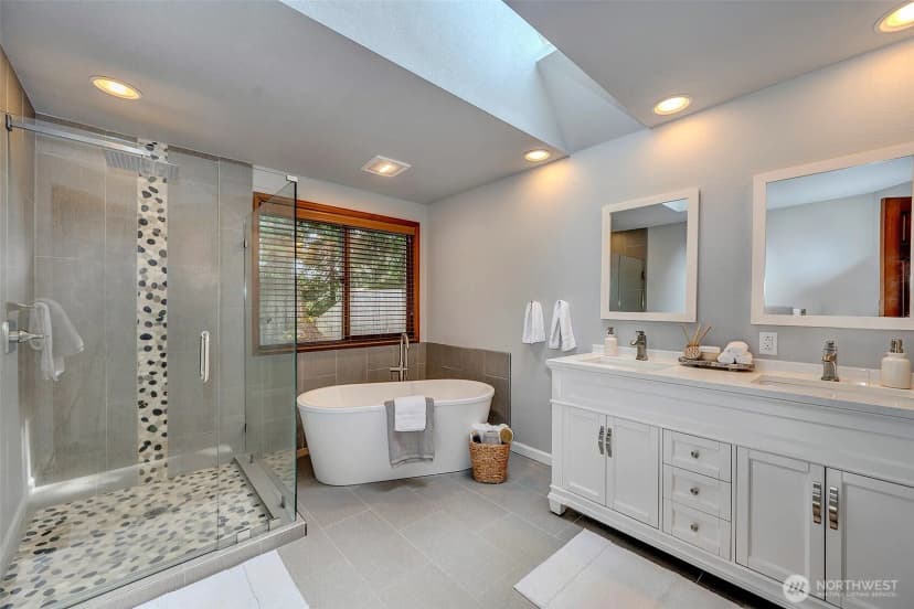 Property photo for 1832 231st Place Ne, Sammamish photo 18