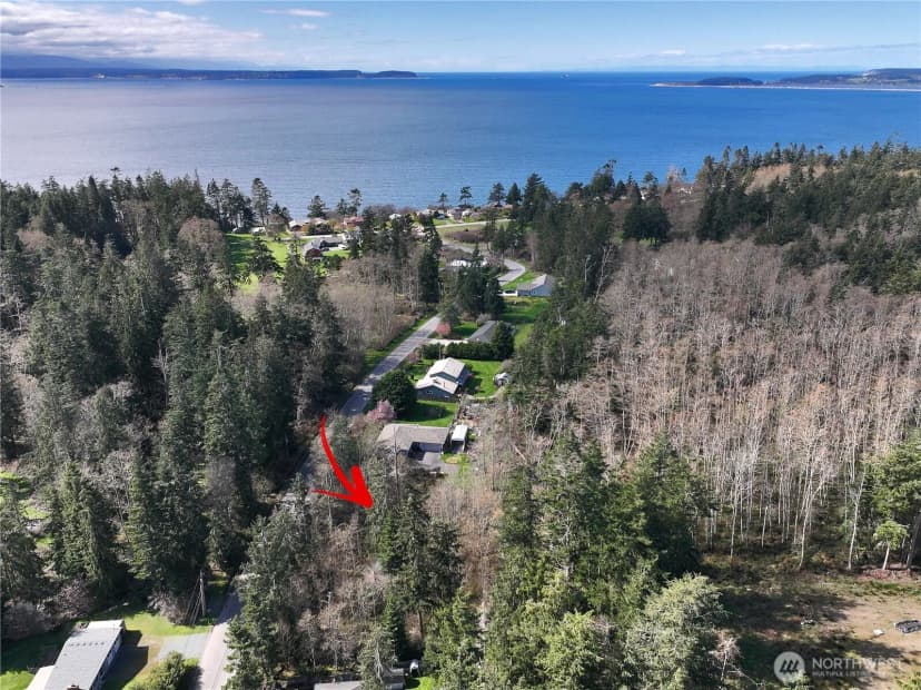 Property photo for 401 Gramayre Road, Coupeville photo 10
