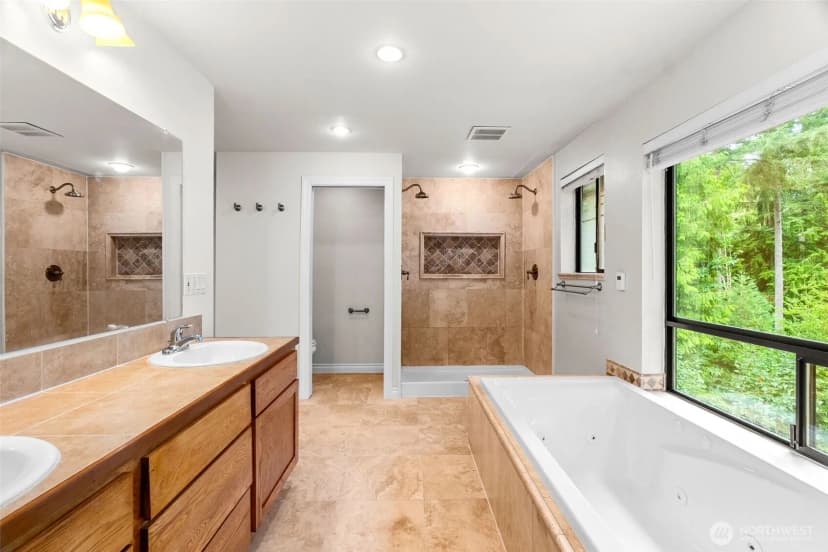 Property photo for 17206 Se 238th Street, Kent photo 14