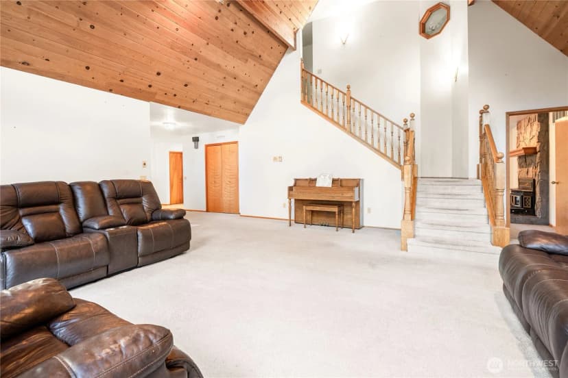 Property photo for 14 Overview Lane, Elma photo 14