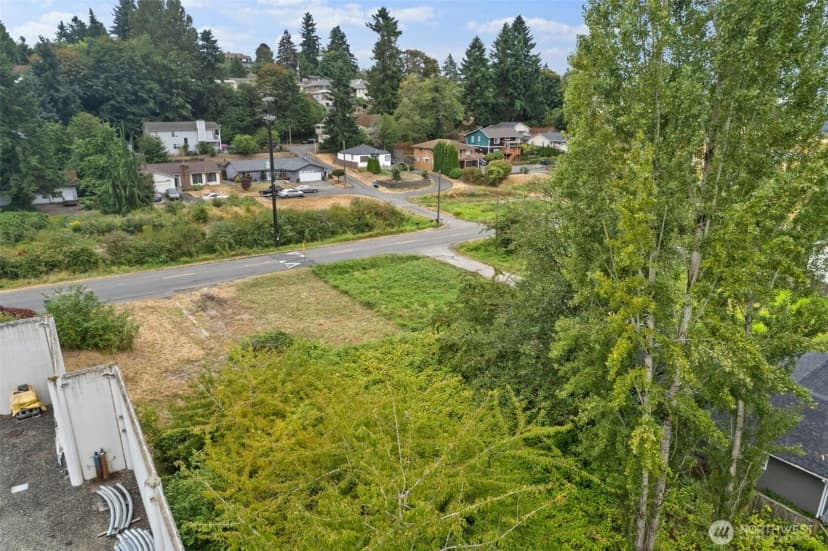 Property photo for 5150 S Bangor Street, Seattle photo 3