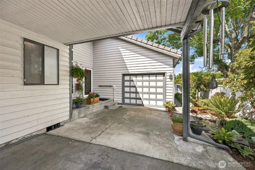 Property photo for 3328 124th Avenue Ct E, Edgewood photo 4