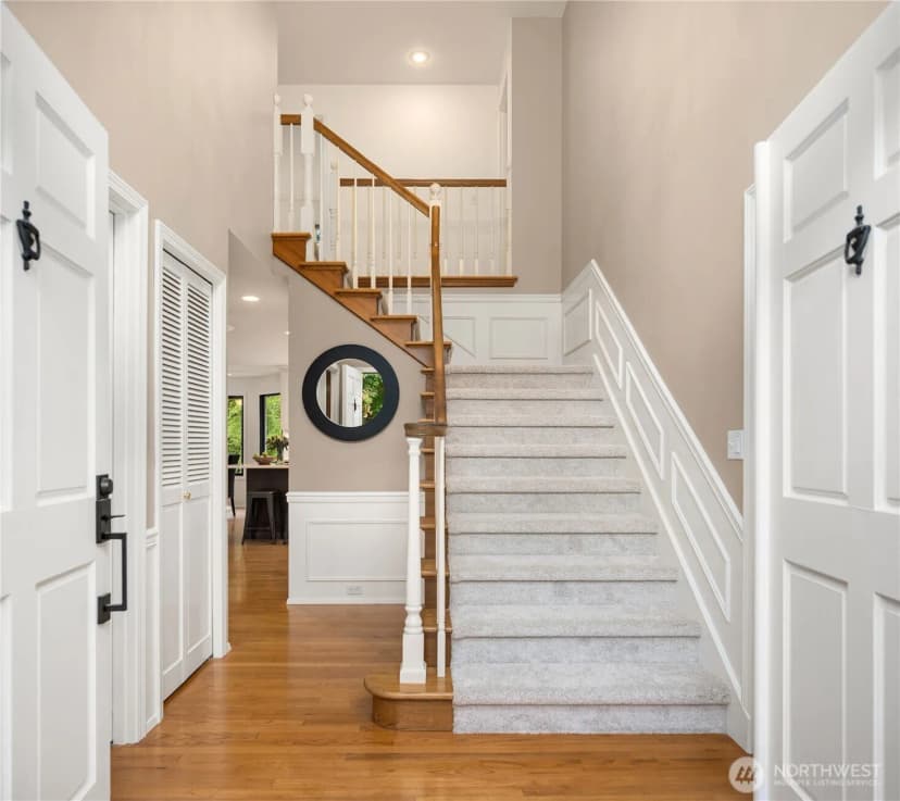 Property photo for 24520 Ne 11th Place, Sammamish photo 11