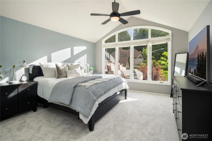 Property photo for 24520 Ne 11th Place, Sammamish photo 23