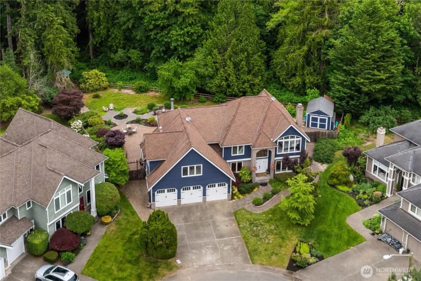 Property photo for 24520 Ne 11th Place, Sammamish photo 4