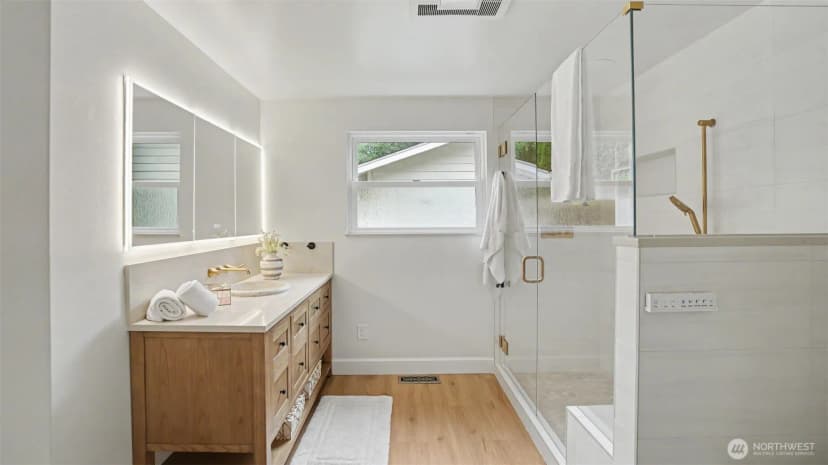 Property photo for 15041 Se Fairwood Boulevard, Renton photo 19