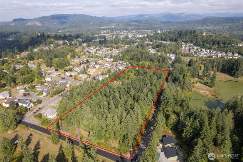Property photo for 43103 Hilligoss Lane E, Eatonville photo 26