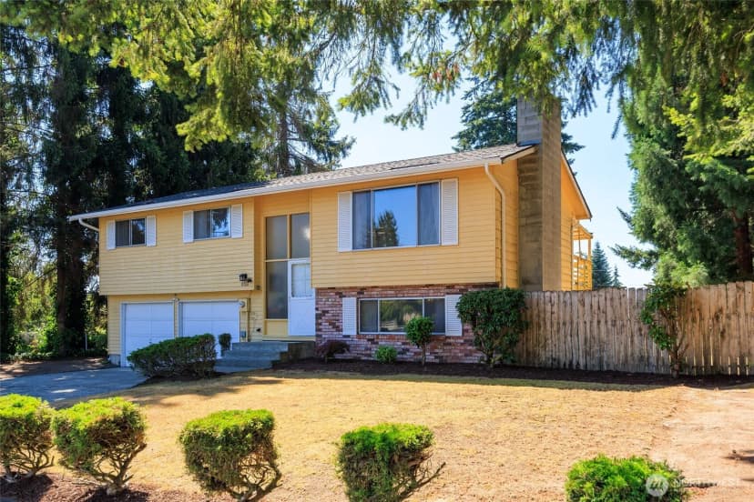 Property photo for 8926 Emerson Place, Everett