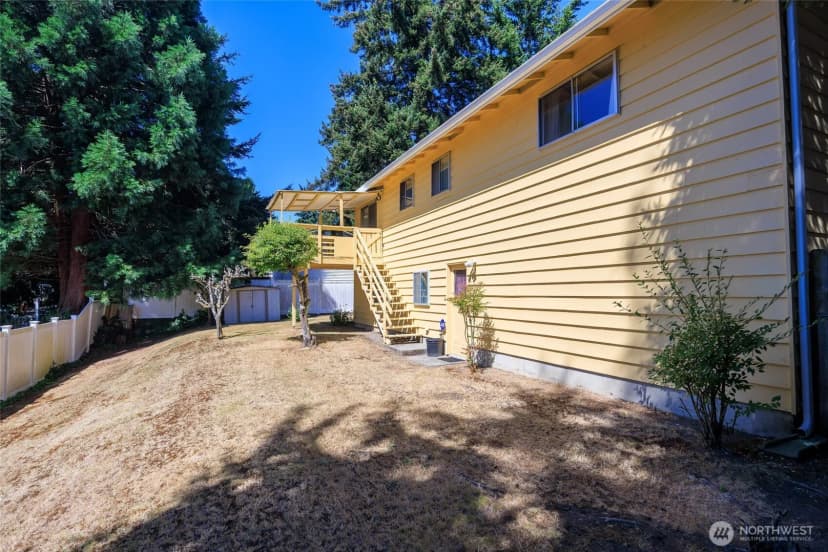 Property photo for 8926 Emerson Place, Everett photo 20