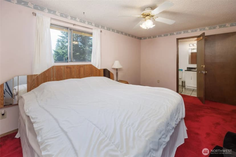 Property photo for 8926 Emerson Place, Everett photo 11