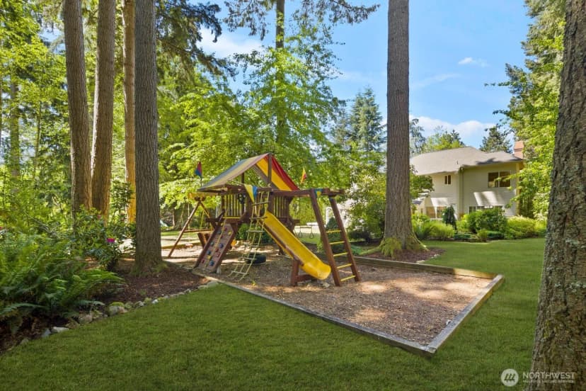 Property photo for 7700 234th Place Ne, Redmond photo 19