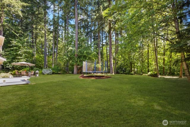 Property photo for 7700 234th Place Ne, Redmond photo 4