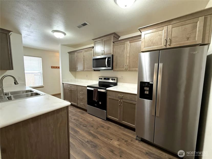 Property photo for 4218 Wonderwood Lane Se, Lacey photo 5