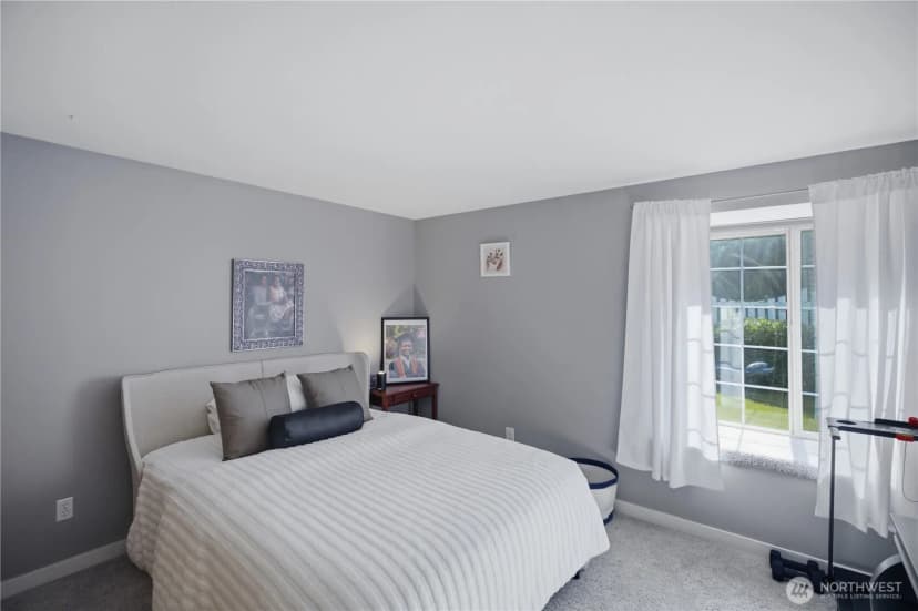 Property photo for 415 118th Avenue E, Edgewood photo 33