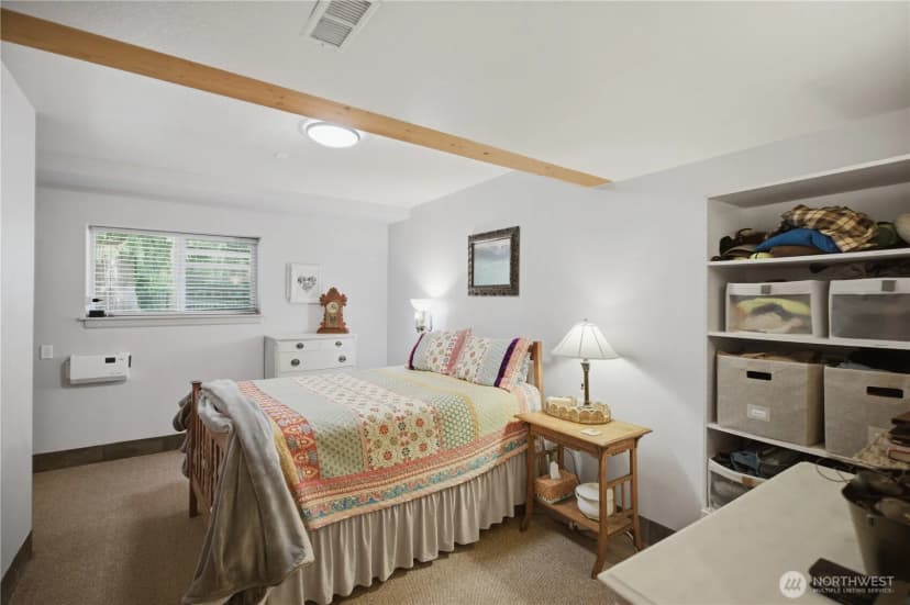 Property photo for 415 118th Avenue E, Edgewood photo 11