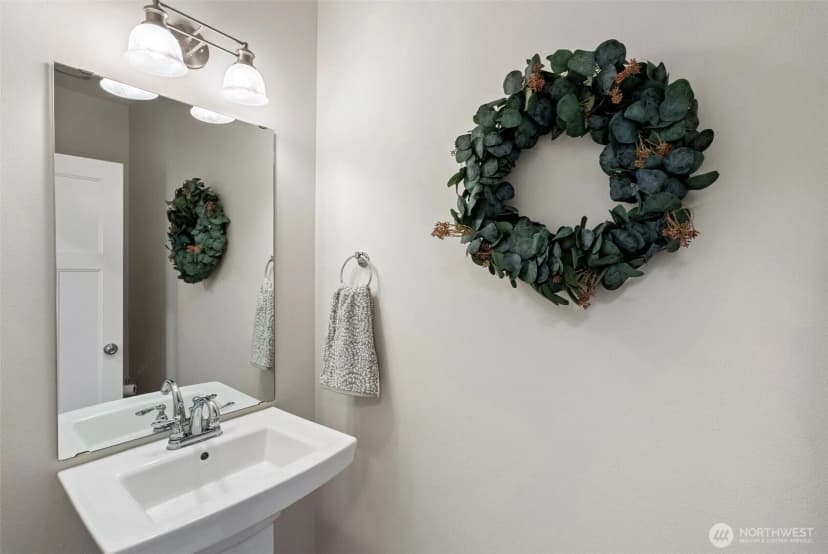 Property photo for 11240 Borgen Loop, Gig Harbor photo 9