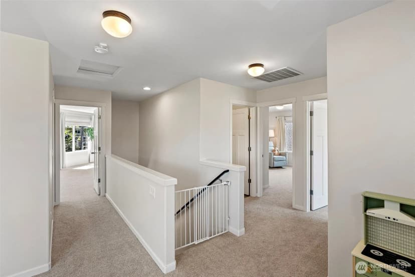 Property photo for 11240 Borgen Loop, Gig Harbor photo 16