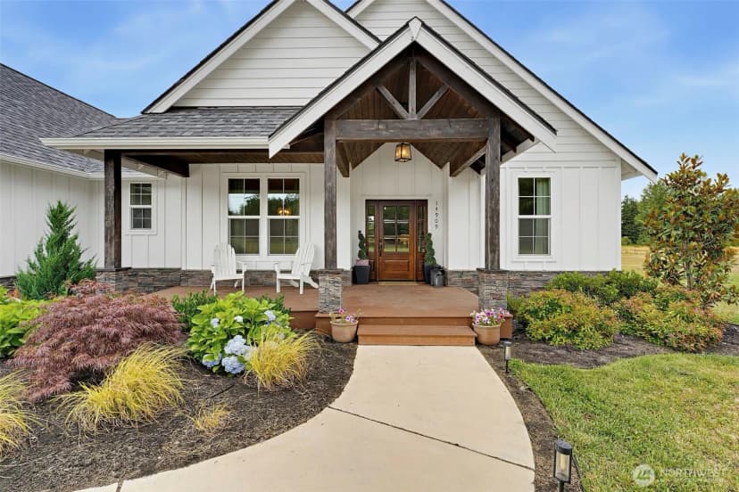 Property photo for 14909 Martinson Road Se, Yelm photo 3