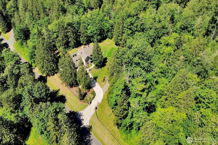 Property photo for 4921 Zander Drive, Bellingham photo 40