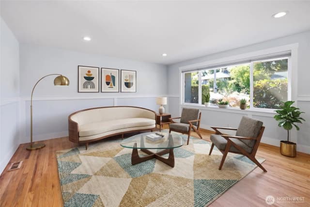 Property photo for 4634 S Gazelle Street, Seattle photo 4