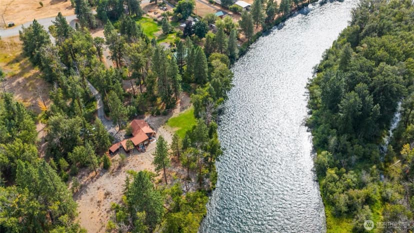 Property photo for 971 Mcdonald Road, Cle Elum photo 2