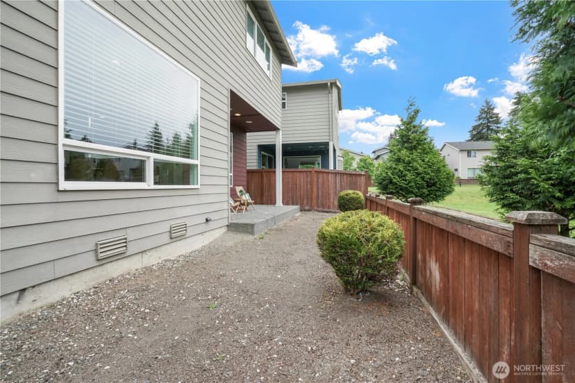 Property photo for 15421 12th Avenue W, Lynnwood photo 29