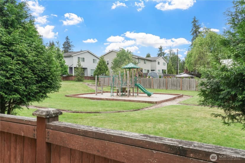 Property photo for 15421 12th Avenue W, Lynnwood photo 28