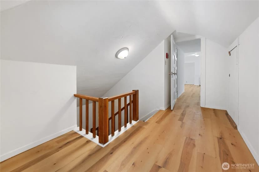 Property photo for 1414 W Tenth Avenue, Spokane photo 3