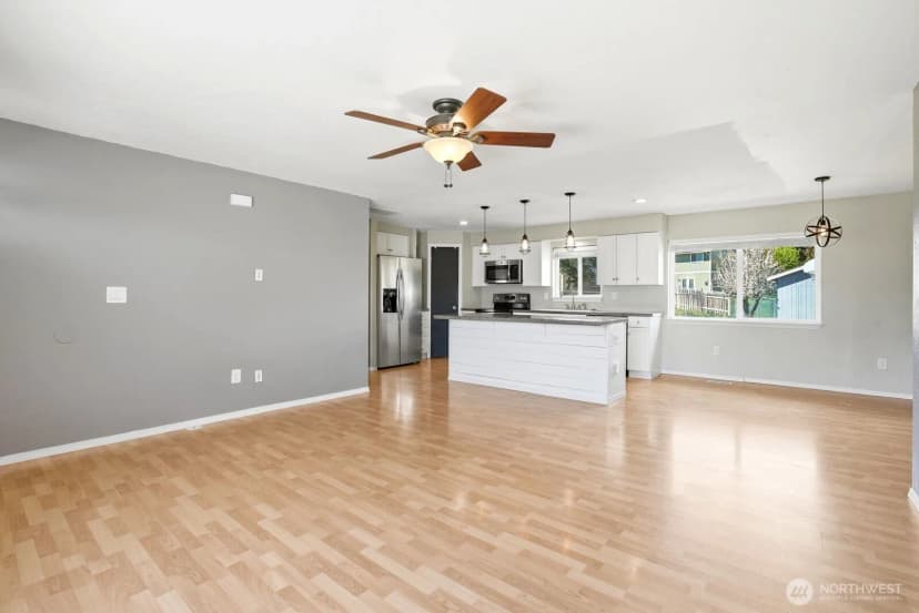 Property photo for 207 Palmer Drive, Selah photo 7