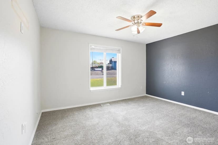 Property photo for 207 Palmer Drive, Selah photo 17