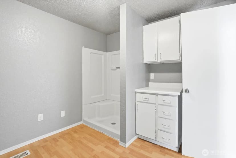 Property photo for 207 Palmer Drive, Selah photo 20