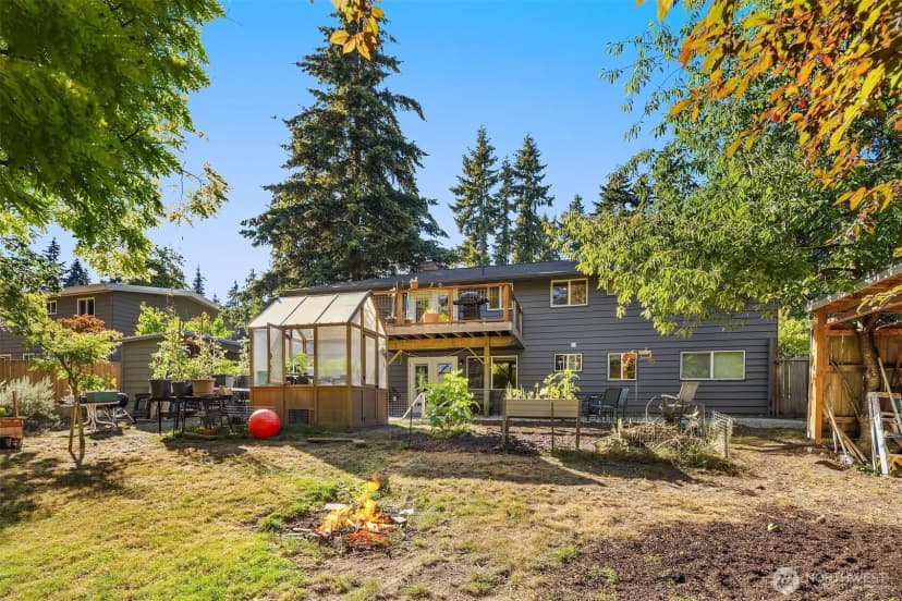 Property photo for 6416 170th Place Sw, Edmonds photo 26