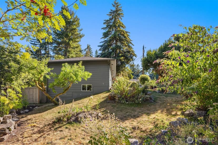 Property photo for 6416 170th Place Sw, Edmonds photo 29