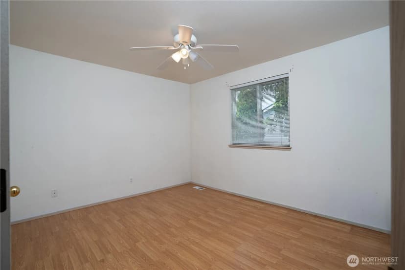 Property photo for 5209 79th Street Sw, Lakewood photo 21