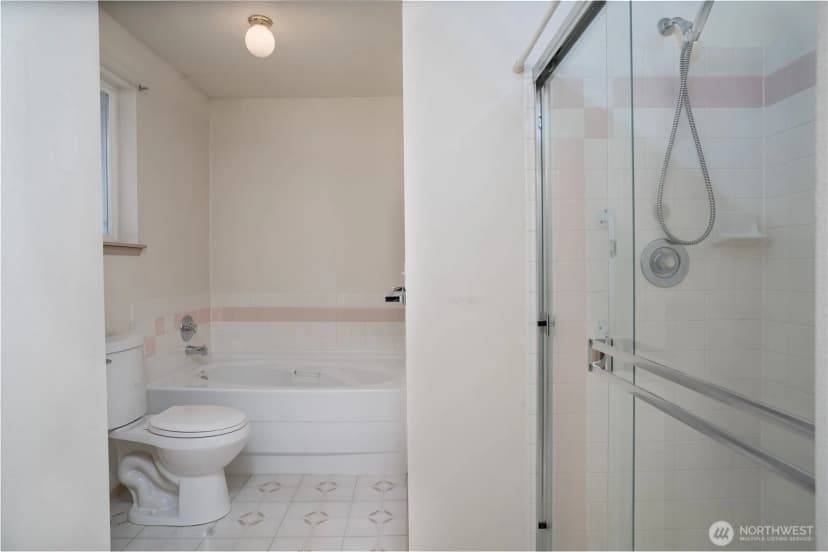 Property photo for 5209 79th Street Sw, Lakewood photo 17