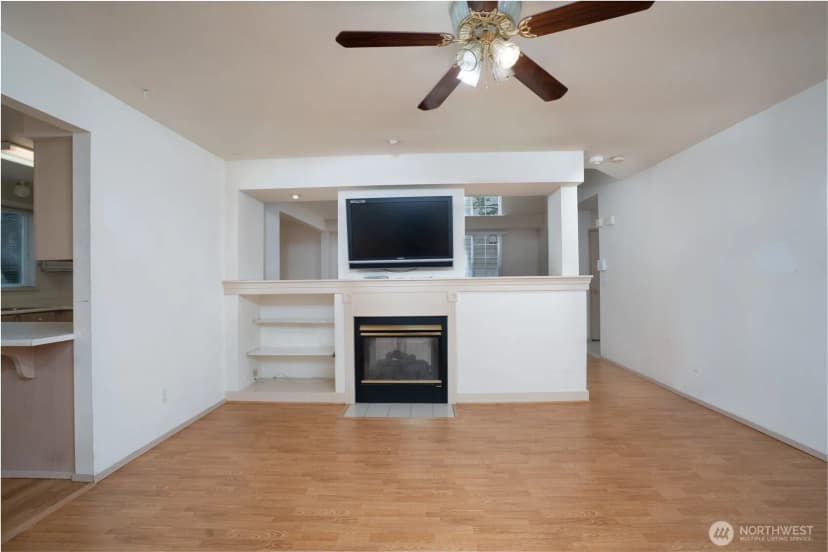 Property photo for 5209 79th Street Sw, Lakewood photo 4