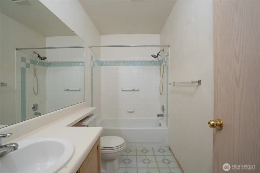 Property photo for 5209 79th Street Sw, Lakewood photo 19