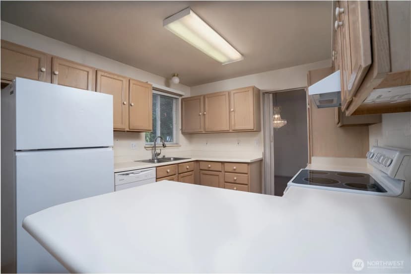 Property photo for 5209 79th Street Sw, Lakewood photo 10