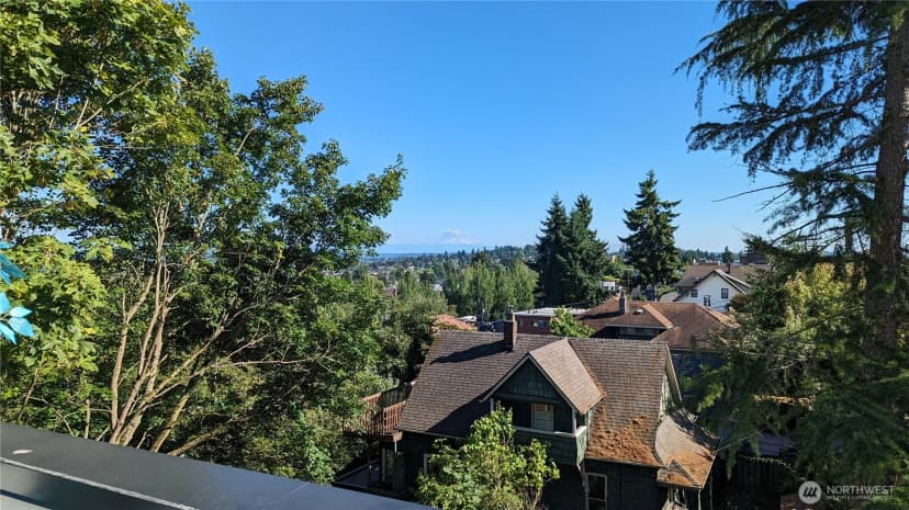 Property photo for 1770 C 14th Avenue S, Seattle photo 29